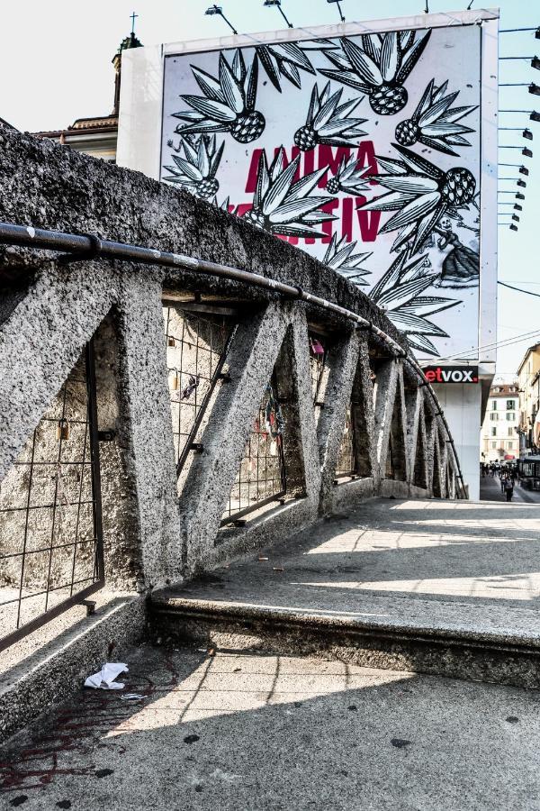 Via Argelati - Navigli Top Location 2 ミラノ エクステリア 写真